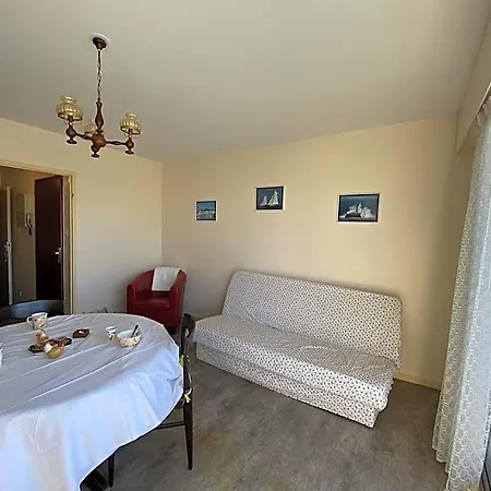 Hotel Le Nouch - 1 Etoile Parking 4*